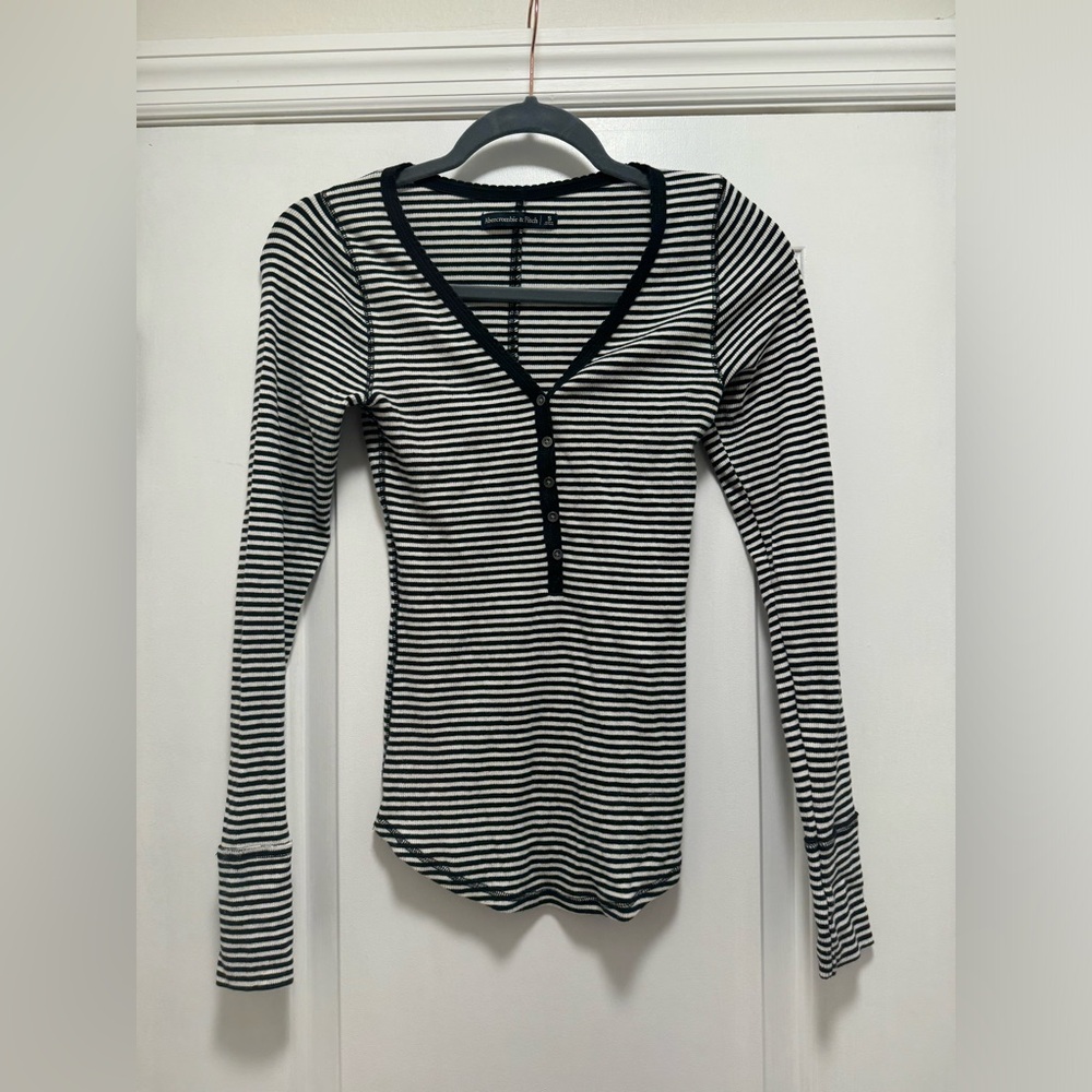 Abercrombie & Fitch long sleeve striped tee
